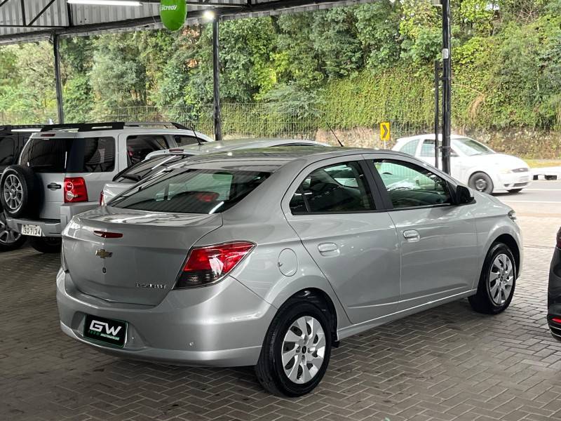 CHEVROLET - PRISMA - 2016/2016 - Prata - R$ 54.900,00