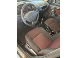 RENAULT - SANDERO - 2012/2013 - Verde - R$ 40.900,00