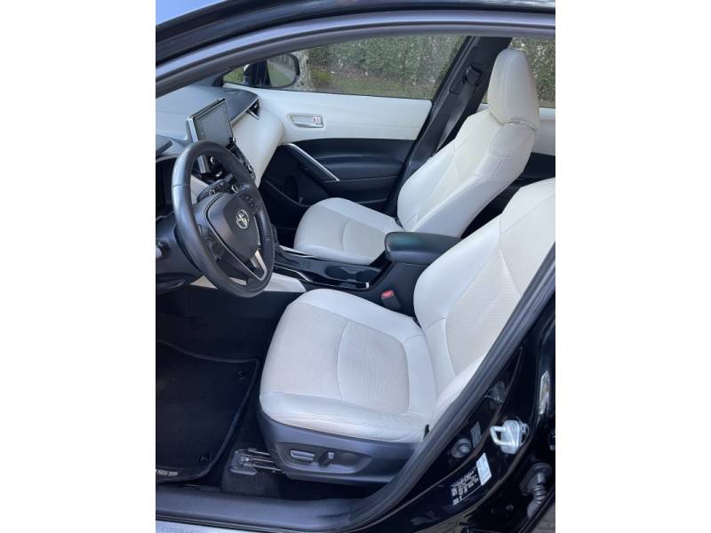 TOYOTA - COROLLA - 2021/2022 - Preta - R$ 155.900,00