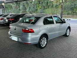 VOLKSWAGEN - VOYAGE - 2015/2015 - Prata - R$ 44.900,00
