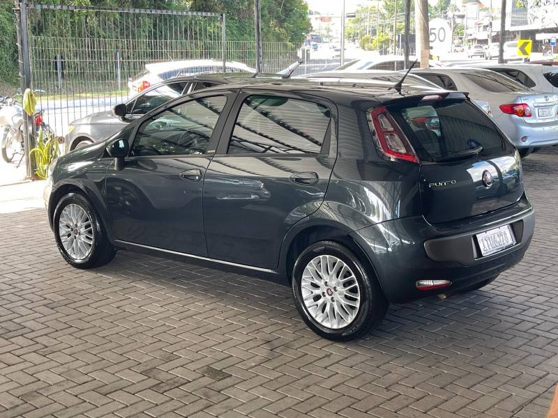FIAT - PUNTO - 2012/2013 - Cinza - R$ 38.900,00