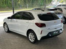 CHEVROLET - ONIX - 2019/2020 - Branca - R$ 70.900,00