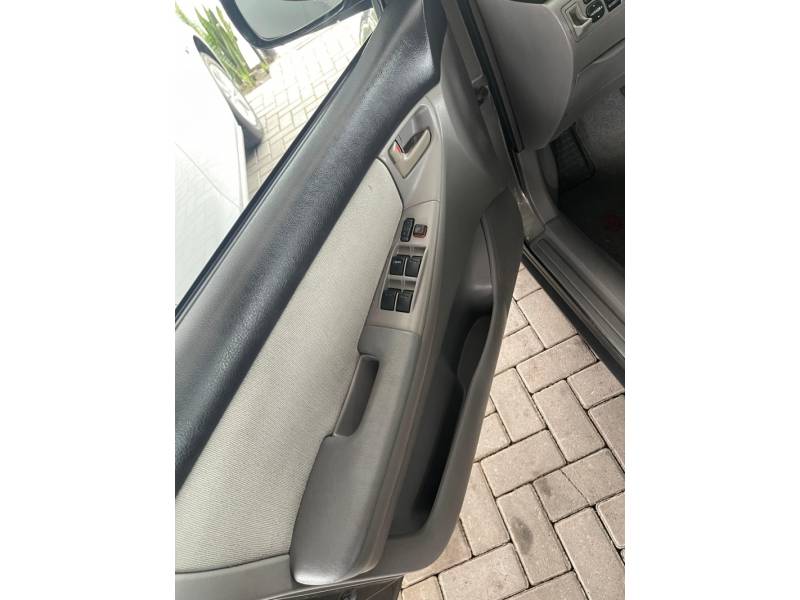 TOYOTA - COROLLA - 2006/2006 - Cinza - R$ 41.900,00