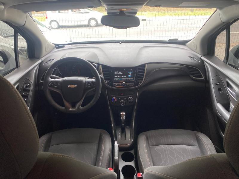 CHEVROLET - TRACKER - 2017/2018 - Branca - R$ 81.900,00