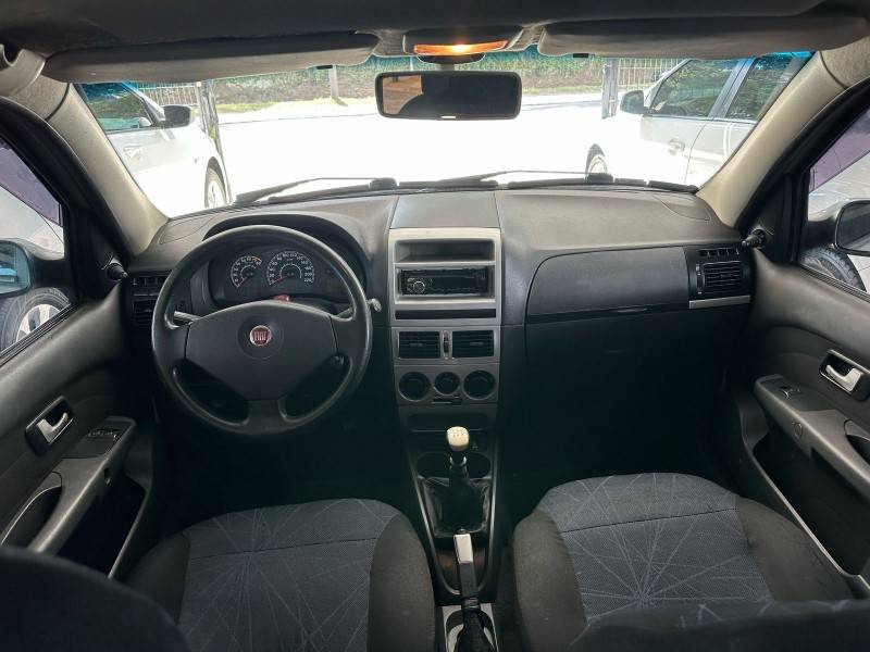 FIAT - PALIO - 2009/2010 - Prata - R$ 28.900,00