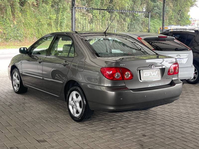 TOYOTA - COROLLA - 2006/2006 - Cinza - R$ 41.900,00