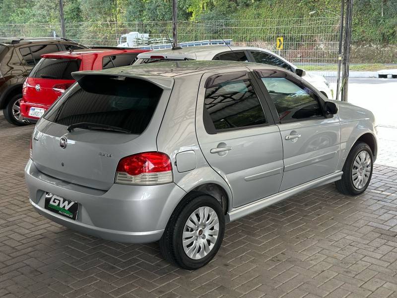 FIAT - PALIO - 2009/2010 - Prata - R$ 28.900,00