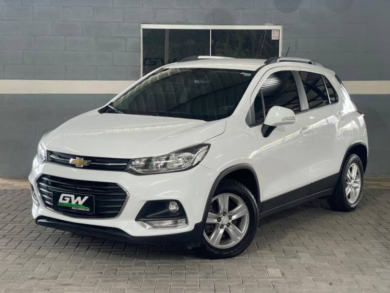CHEVROLET - TRACKER - 2017/2018 - Branca - R$ 81.900,00