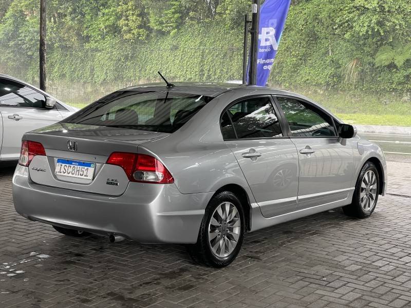 HONDA - CIVIC - 2011/2011 - Prata - R$ 58.900,00