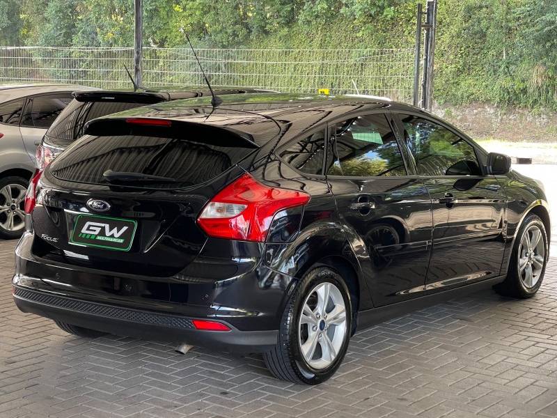 FORD - FOCUS - 2014/2014 - Azul - R$ 57.900,00