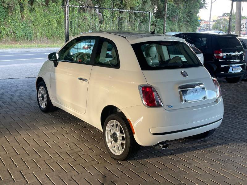 FIAT - 500 - 2012/2012 - Branca - R$ 44.900,00