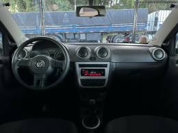 VOLKSWAGEN - VOYAGE - 2015/2015 - Prata - R$ 44.900,00