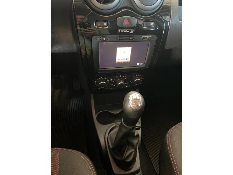 RENAULT - SANDERO - 2012/2013 - Verde - R$ 40.900,00