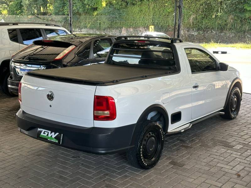 VOLKSWAGEN - SAVEIRO - 2018/2018 - Branca - R$ 52.900,00