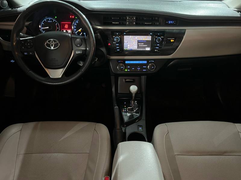 TOYOTA - COROLLA - 2015/2015 - Preta - R$ 86.900,00